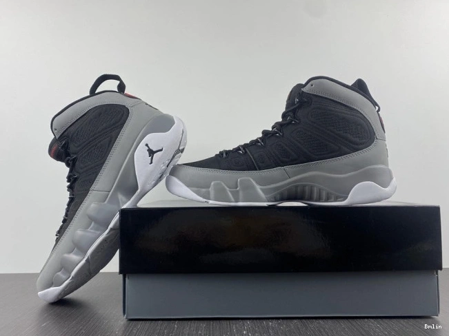 Bmlin shoes Particle Retro CT8019-060 9 Grey Jordan 0804